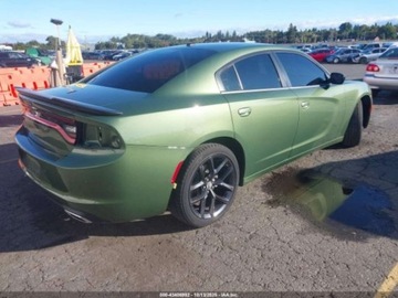 Dodge Charger VII 2022 Dodge Charger Sxt 2022 3.6l 3.6 Benzyna 292KM, zdjęcie 5