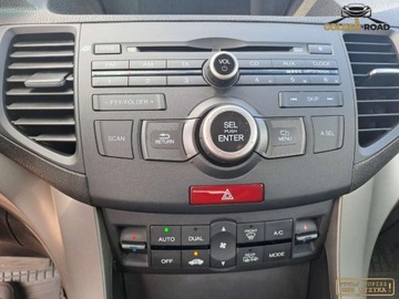 Honda Accord VIII Kombi 2.2 DTEC 150KM 2009 Honda Accord 2,2 i-DTEC 150KM automat klima elektryka alu wspomaganie navi, zdjęcie 13