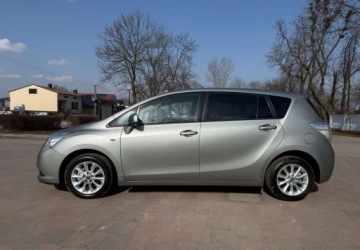 Toyota Verso Minivan 2.0 D-4D 126KM 2012 Toyota Verso Toyota Verso 2.0 D-4D Travel 2.0 Diesel 126KM, zdjęcie 4