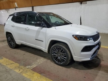 Jeep Compass II 2022 Jeep Compass 2022 JEEP COMPASS LIMITED 2.4 Benzyna 177KM, zdjęcie 4