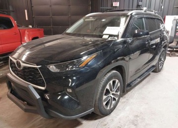 Toyota Highlander III 2023 Toyota Highlander XLE, od ubezpieczalni 2.4 Benzyna 265KM, zdjęcie 3