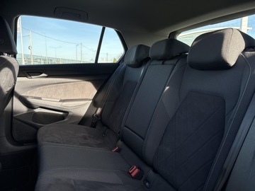 Volkswagen Golf VIII Hatchback 1.5 TSI EVO 150KM 2023 Volkswagen Golf 1.5TSI 150KM Style (Bezwypadkowa,, zdjęcie 29