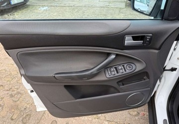 Ford Kuga I 2009 Ford Kuga Ford Kuga 2.0 Diesel 136KM, zdjęcie 9