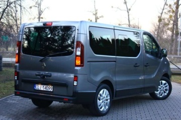 Renault Trafic III 2020 Renault Trafic 2.0 DCI 145KM 8 Osobowy SkoryNaviKamera Cofania,AlusLampa l, zdjęcie 8