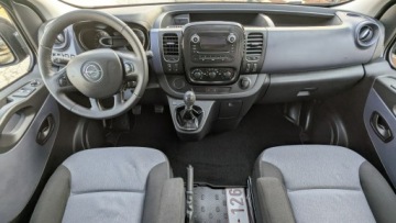 Opel Vivaro B Kombi Extra Long H1 2,9t 1.6 BiTurbo 125KM 2017 Opel Vivaro 1.6D 125PS Bezwypadkowy 8-Osobowy, zdjęcie 19