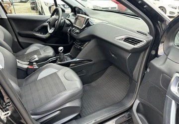 Peugeot 2008 I SUV Facelifting 1.2 PureTech 130KM 2019 Peugeot 2008 1.2 benz. 131KM Gwarancja Zamiana Zarejestrowany 1.2 Benzyna, zdjęcie 21