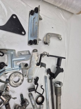 SUZUKI GSR 600 06 - 10 СМЕСЬ ВИНТОВ