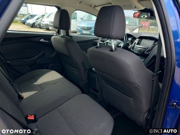 Ford Focus III Kombi Facelifting 1.0 EcoBoost 100KM 2017 Ford Focus Ford Focus 1.0 EcoBoost Gold X ASS Benzyna 100KM, zdjęcie 15