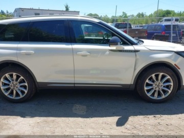 Lincoln 2022 Lincoln Corsair Standard 2022 2.0 Benzyna 250KM, zdjęcie 8