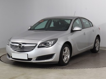 Opel Insignia I Sedan Facelifting 2.0 CDTI ECOTEC 130KM 2014 Opel Insignia 2.0 CDTI, Salon Polska, VAT 23%, zdjęcie 1