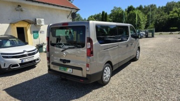 Renault Trafic III Furgon 1.6 Energy dCi 145KM 2018 Renault Trafic 9 miejsc, 2 komplety kół, zdjęcie 3