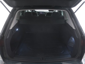 Volkswagen Touareg III SUV 3.0 V6 SCR TDI 231KM 2020 VW Touareg 3.0 TDI, Serwis ASO, 227 KM, 4X4, zdjęcie 13