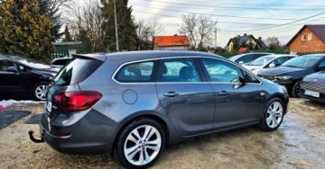 Opel Astra J Sports Tourer 1.4 Turbo ECOTEC 140KM 2011 Opel Astra BENZYNA AUTOMAT bogata wersja COSMO nawigacja okazja 1.4, zdjęcie 12