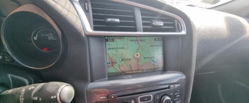 Citroen C4 II Hatchback 5d 1.6 HDi 92KM 2012 Citroen C4 2012r 1.6 HDI. Lekko uszkodzony lewy przod. Jezdzi. 1.6 92KM, zdjęcie 13