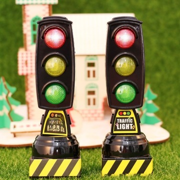 SYGNALIZACJA ŚWIETLNA DLA LALEK UDAJE ŚWIETLNIKI