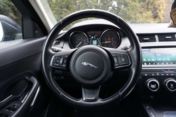 Jaguar E-Pace SUV 2.0 i4D 150KM 2019 Jaguar E-Pace Salon PL AWD Kamera Tempomat Czujniki park. LED FV23, zdjęcie 12
