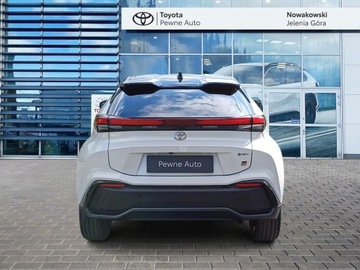 Toyota C-HR II SUV 2.0 Hybrid Dynamic Force 197KM 2024 Toyota C-HR 2.0 Hybrid GR Sport 2.0 Hybrid GR Spor, zdjęcie 5