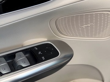 Mercedes GLC C254/X254 Coupe 2.0 200 204KM 2025 GLC Coupe 200 4-Matic Avantgarde 2.0 (204KM) 2025, zdjęcie 12