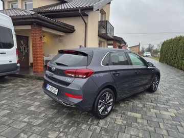 Hyundai i30 III 2023 Hyundai i30 1.5 Benz Hybryda Bogate Wyposazenie 1.5 Hybryda 160KM, zdjęcie 6