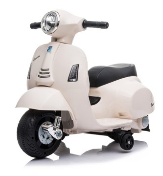 Самокат Vespa на аккумуляторе.