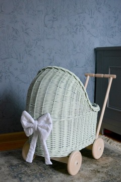 Плетеная коляска для кукол MINT, толкатель + постельное белье