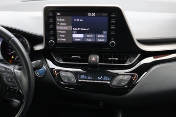 Toyota C-HR I Crossover Facelifting 1.8 Hybrid 122KM 2022 Toyota C-HR 1.8 Hybrid, Serwis ASO, Automat, zdjęcie 12