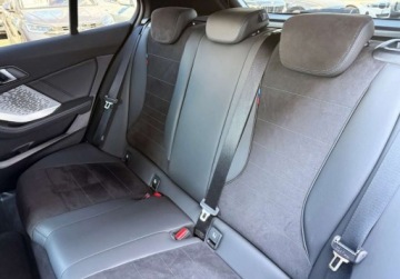 BMW Seria 1 F70 2024 BMW Seria 1 I wlasciciel M Sport Gwarancja Bezwypadkowy FVAT23, zdjęcie 28