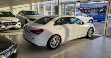 Mercedes Klasa A W177/V177 Hatchback 1.5 180d 116KM 2020 Mercedes-Benz Klasa A Salon Polska bezypadkowy superoszczedny 1.5 Diesel, zdjęcie 2