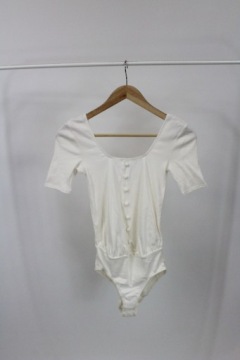 BODY Z GUZIKAMI AŻUROWE 34 761