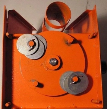 Кукурузочистка Winnica 350 кг/час