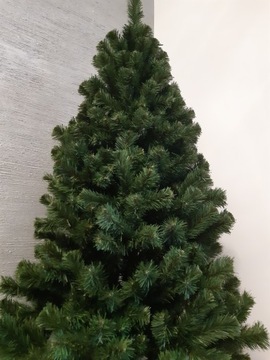 Искусственная елка ЗЕЛЕНАЯ ПИТЬ толщиной 220 см LUX