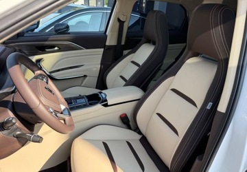 Bestune T77 2025 Bestune T77 Bestune T77 1.5T Business DCT 1.5 Benzyna 160KM, zdjęcie 14