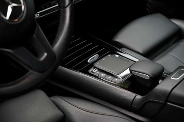 Mercedes GLA II Off-roader 1.3 200 163KM 2020 Mercedes-Benz GLA Faktura VAT, Kola zimowe gratis, Polska Salon 1.3 163KM, zdjęcie 17