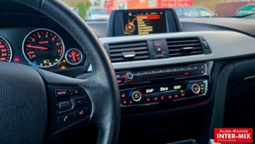 BMW Seria 3 F30-F31-F34 Limuzyna Facelifting 1.5 318i 136KM 2016 BMW Seria 3 Niski przebieg Okazja bezwypadkowa 1.5 Benzyna 136KM, zdjęcie 25