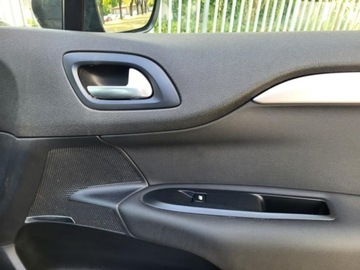 Citroen C4 II Hatchback 5d Facelifting 1.6 BlueHDi 100KM 2017 CITROEN C4 1.6l diesel BlueHDi 100KM*F VAT23%*Bogata wersja, zdjęcie 31