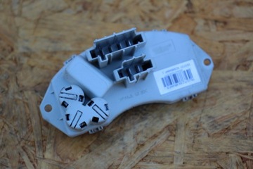 Moduł rezystor dmuchawy BMW 3 e90 e91 e92 e93 73040157