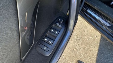 Peugeot 2008 I SUV Facelifting 1.6 BlueHDi 99KM 2017 Peugeot 2008 Raty 1.6 hdi 100KMPanorama chromy serwis ASO wersja STYLE Gwa, zdjęcie 30