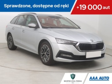 Skoda Octavia IV Liftback 1.0 TSI EVO 110KM 2020 Skoda Octavia 1.0 TSI e-tec, Salon Polska