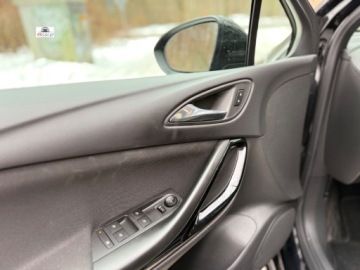 Opel Astra K Sports Tourer 1.6 Turbo 200KM 2016 Opel Astra 1.6 turbo 200KM, grzana kierownica, fotele, bezwypadkowy, super, zdjęcie 17