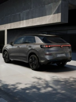 Volkswagen T-Roc I SUV Facelifting 1.5 TSI ACT 150KM 2026 Volkswagen T-Roc R-Line 1.5 eTSI 150 KM DSG -, zdjęcie 6