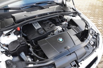 BMW Seria 3 E90-91-92-93 Limuzyna E90 318i 143KM 2011 SUPER OPŁACONA 2.0i 143KM LIFT SERWIS NAVI BI-XENON PARKTRONIK START/STOP, zdjęcie 17