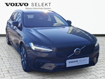 Volvo V90 II Plug-In Facelifting 2.0 T6 Plug-In Hybrid 350KM 2024 Volvo V90 Volvo V90 T6 253KM+145KM AWD Plug-In Hyb, zdjęcie 4