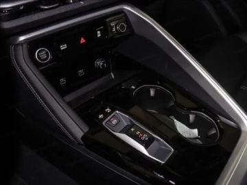 Audi Q5 II SUV Facelifting 2.0 40 TFSI MHEV 204KM 2026 AUDI Q5 TFSI quattro Suv 2.0 (204KM) 2026, zdjęcie 11