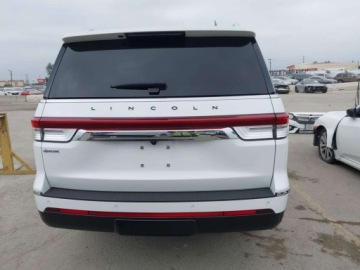 Lincoln Navigator III 2024 Lincoln Navigator 2024 LINCOLN NAVIGATOR BLACK LABEL L 3.5 Benzyna 440KM, zdjęcie 6