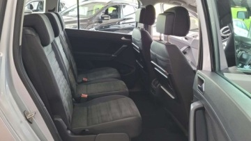 Volkswagen Touran III 1.6 TDI 110KM 2016 Volkswagen Touran TOURAN 7foteli Navi Aktywny tempomat Xenon Masaze MOZLIW, zdjęcie 29