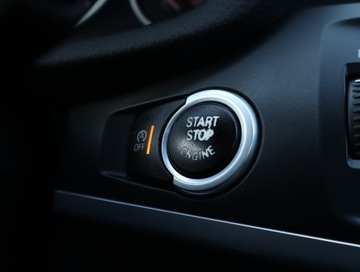 BMW X3 F25 SUV 2.0 20d 184KM 2010 BMW X3 xDrive20d, 181 KM, 4X4, Skóra, Klima, zdjęcie 16