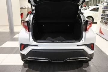 Toyota C-HR I Crossover Facelifting 2.0 Hybrid Dynamic Force 184KM 2023 Toyota C-HR 2.0 Hybrid Style 2.0 Hybryda 184KM, zdjęcie 9