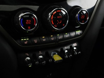 Mini Countryman F60 Crossover 1.5 Plug-in Hybrid 224KM 2018 Mini Countryman Cooper S ALL4 PHEV Chili Panorama, zdjęcie 27