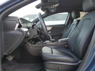 Mercedes Klasa A W177/V177 2021 Mercedes-Benz Klasa A 220, 2021r., 2.0L, zdjęcie 7