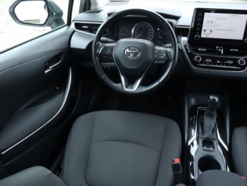 Toyota Corolla XII Sedan 1.8 Hybrid 122KM 2020 Toyota Corolla 1.8 Hybrid, Salon Polska, zdjęcie 6